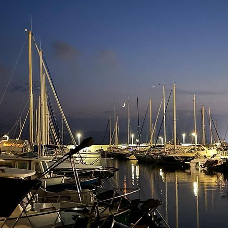 Yacht Studio Galarne Saint-Raphael (Var) Exterior foto