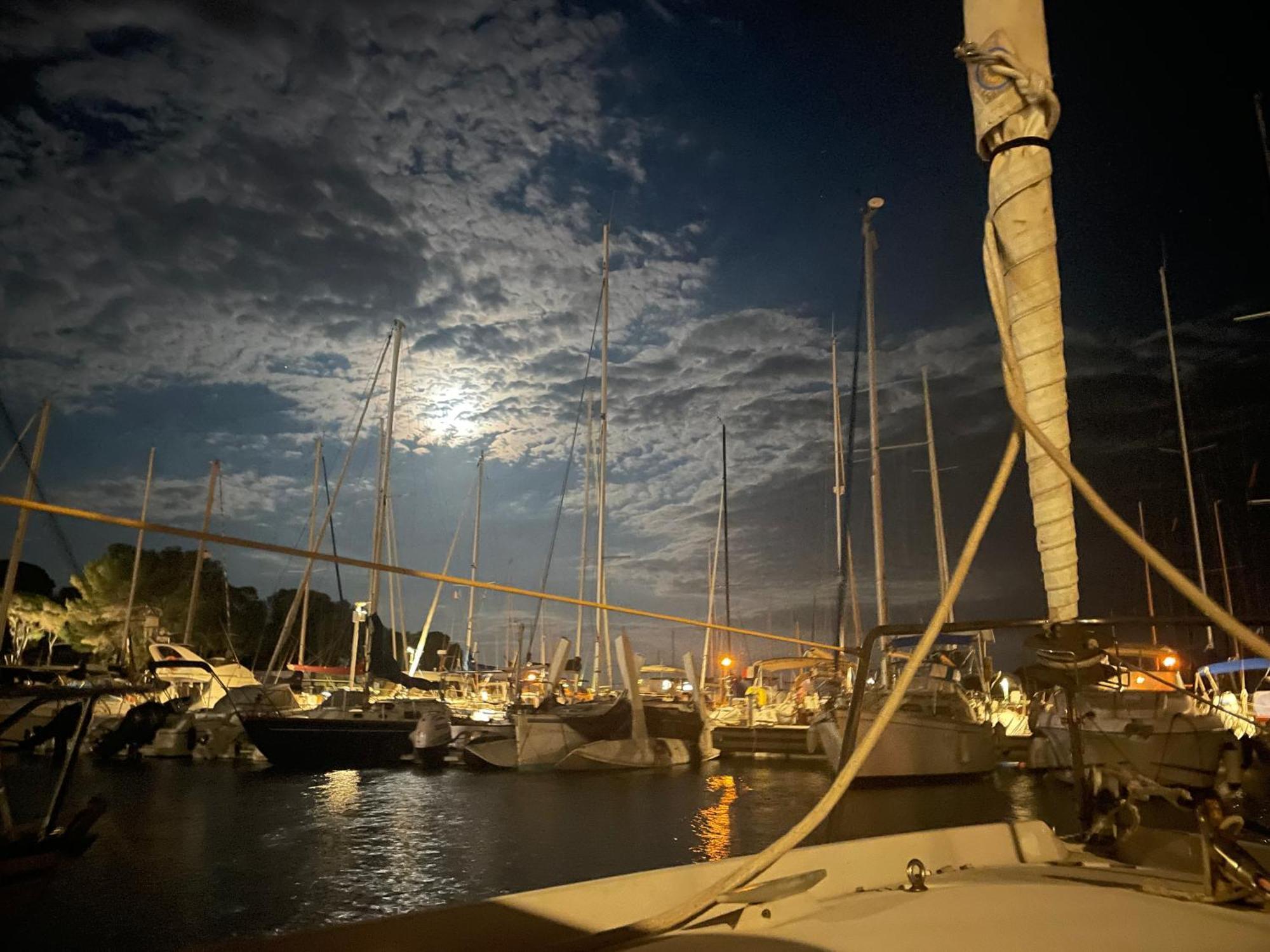 Yacht Studio Galarne Saint-Raphael (Var) Exterior foto
