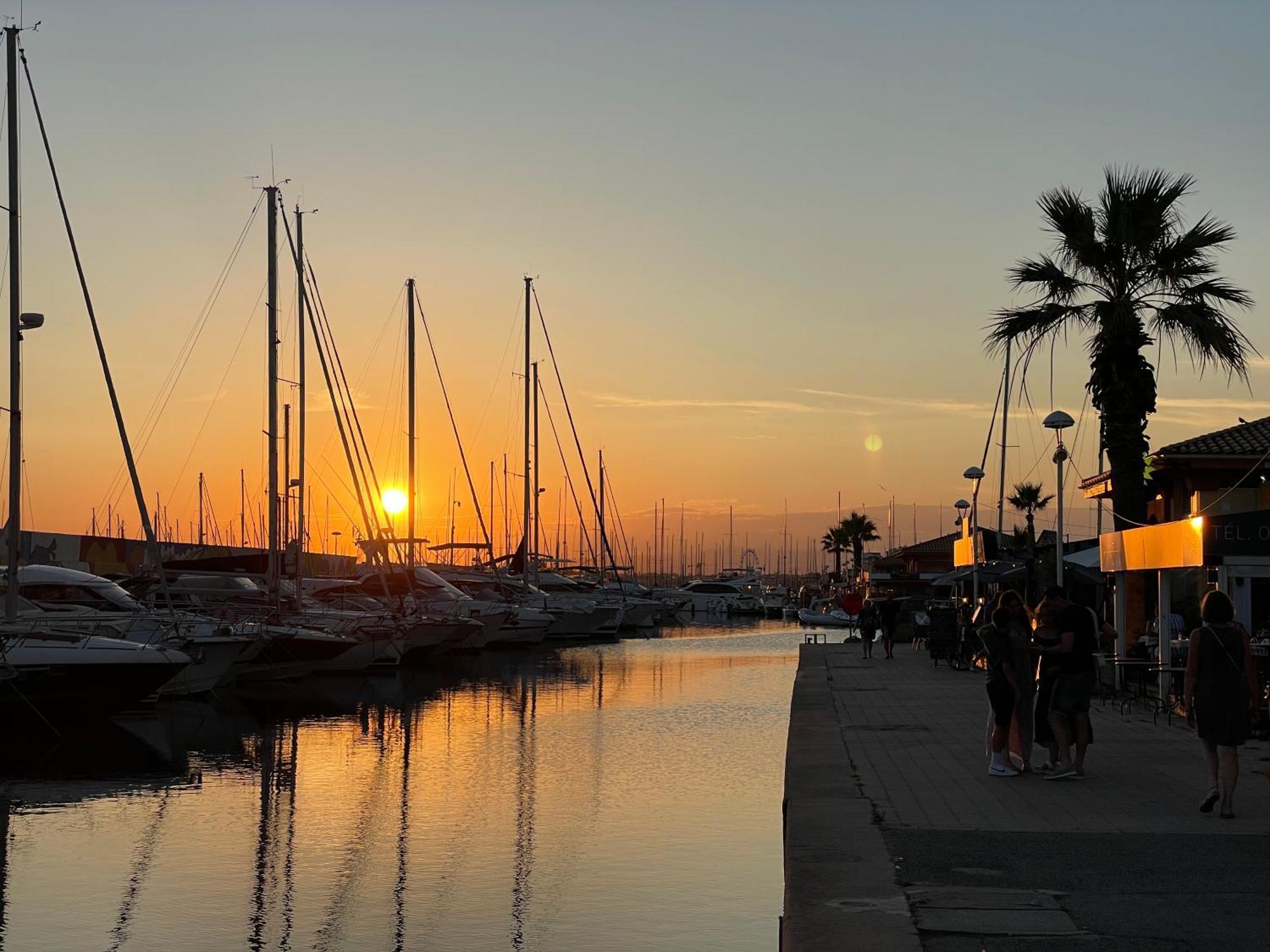 Yacht Studio Galarne Saint-Raphael (Var) Exterior foto